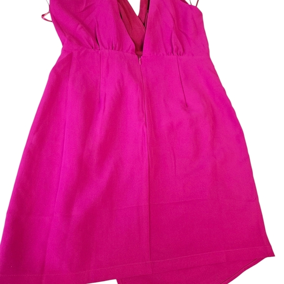 SUGAR +LIP2- Women's M Sleeveless Hot Pink Symetrical Cocktail - Picture 3 of 6